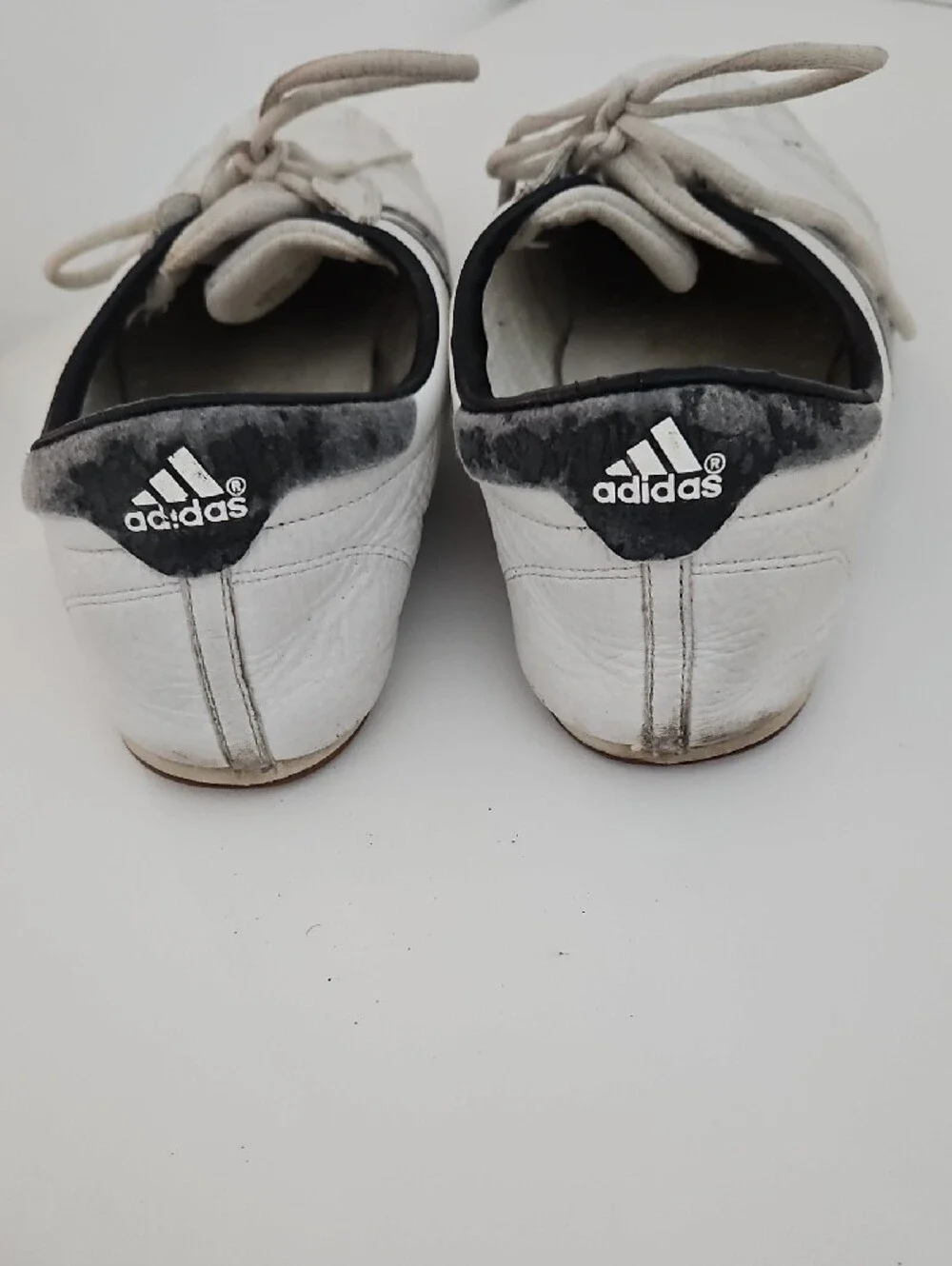 adidas Classic White Athletic Shoes with Black Stripes